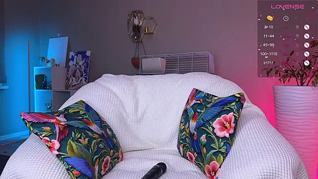 Tanya Acid online show from March 2026 04:50:01 AM