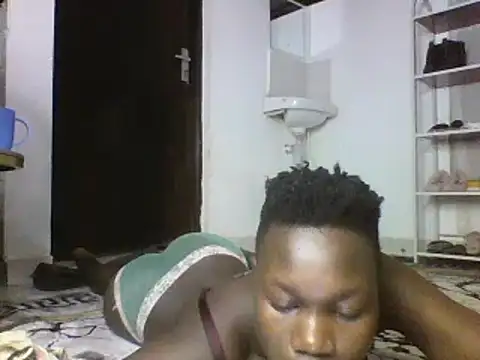 Snapshot of sexyqueen02 chatting on February 2025 04:25:01 AM sexyqueen02 online show from February 2025 04:25:01 AM