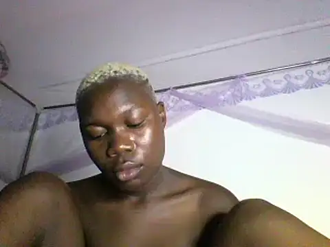 Snapshot of sexyqueen02 chatting on March 2025 11:44:02 PM sexyqueen02 online show from March 2025 11:44:02 PM