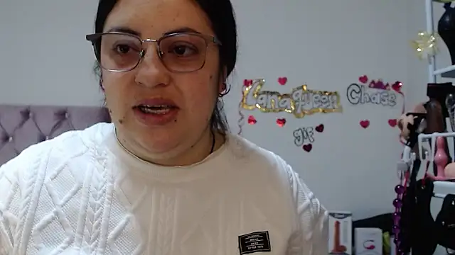 Snapshot of lanaqueen699 chatting on December 2025 12:32:02 PM lanaqueen699 online show from December 2025 12:32:02 PM