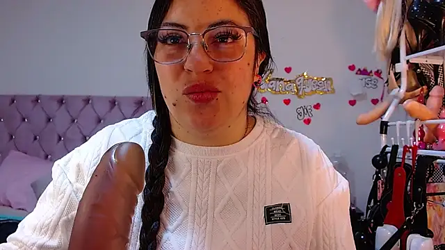 lanaqueen699 online show from April 2026 12:27:02 PM