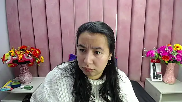 Snapshot of NaomyPrinces chatting on December 2024 01:21:01 PM NaomyPrinces online show from December 2024 01:21:01 PM