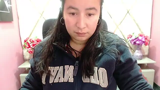 Snapshot of NaomyPrinces chatting on December 2024 12:59:02 PM NaomyPrinces online show from December 2024 12:59:02 PM