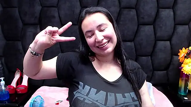 Snapshot of NaomyPrinces chatting on September 2025 03:06:01 PM NaomyPrinces online show from September 2025 03:06:01 PM