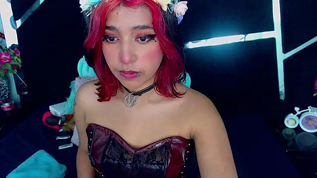 UnderBaby  online show from December 2024 08:25:01 PM