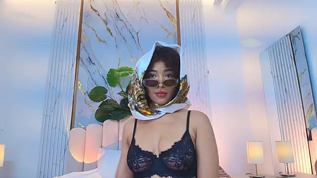 Snapshot of OSHUN_ chatting on January 2025 12:02:02 PM OSHUN online show from January 2025 12:02:02 PM