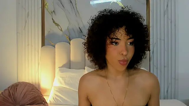 Snapshot of OSHUN_ chatting on March 2025 11:58:02 AM OSHUN online show from March 2025 11:58:02 AM