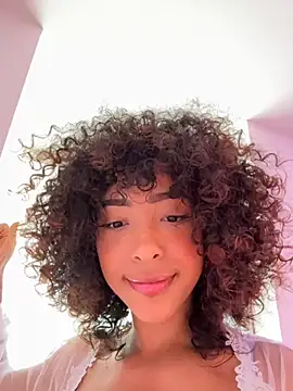 Snapshot of OSHUN_ chatting on September 2025 03:02:02 PM OSHUN online show from September 2025 03:02:02 PM