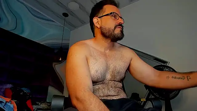 Snapshot of SbasTone_Muscle chatting on February 2025 01:16:01 PM SbasTone Muscle online show from February 2025 01:16:01 PM