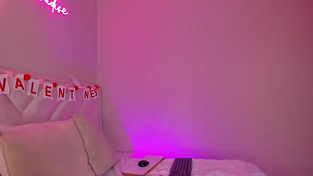  angela x online show from February 2025 05:53:02 PM