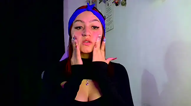 lucycherry   online show from February 2025 07:18:01 AM