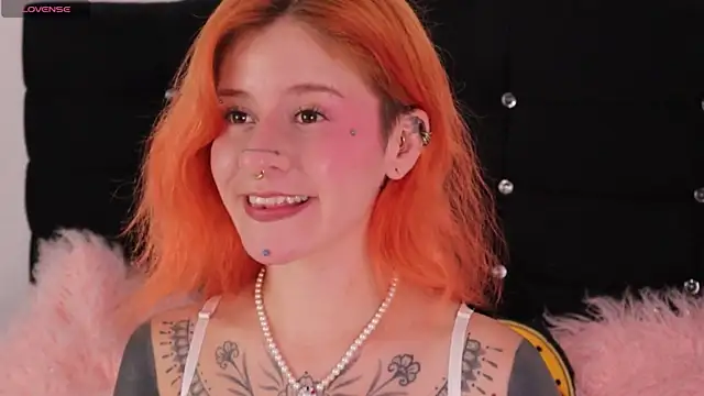 Daarlene online show from April 2026 09:53:01 PM