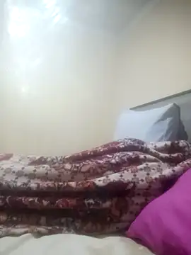 LONGDICK985M online show from April 2026 10:33:02 PM