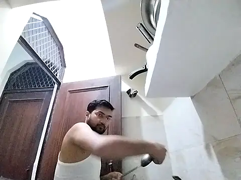 bigvorn6 online show from April 2026 01:29:02 PM