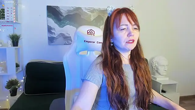 Snapshot of VanessaSmuth chatting on March 2025 01:48:01 AM VanessaSmuth online show from March 2025 01:48:01 AM