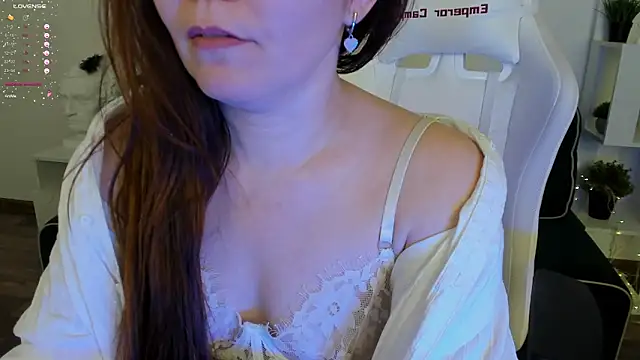 Snapshot of VanessaSmuth chatting on March 2025 08:37:01 AM VanessaSmuth online show from March 2025 08:37:01 AM