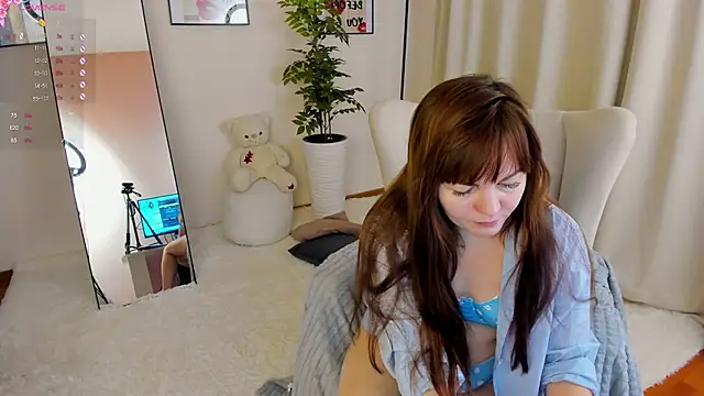 Snapshot of VanessaSmuth chatting on November 2025 02:45:02 AM VanessaSmuth online show from November 2025 02:45:02 AM