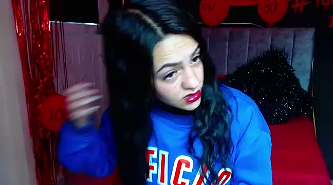 Violettasquirt online show from February 2025 03:20:01 PM