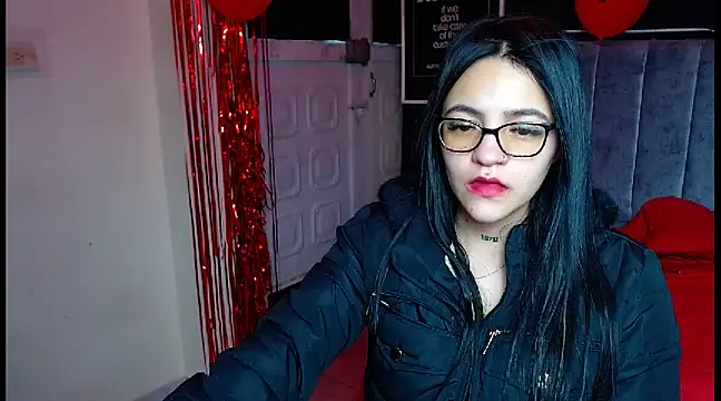 Violettasquirt online show from February 2025 09:24:02 PM