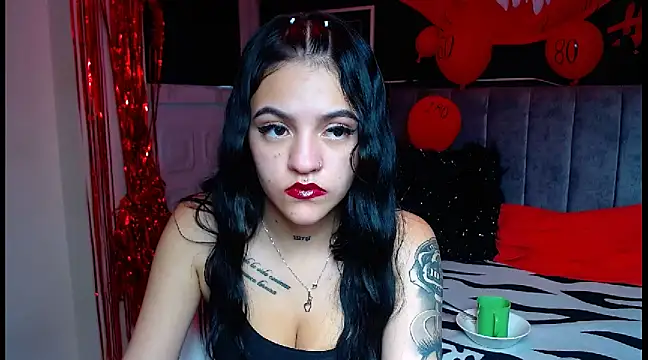 Violettasquirt online show from March 2025 09:43:02 PM