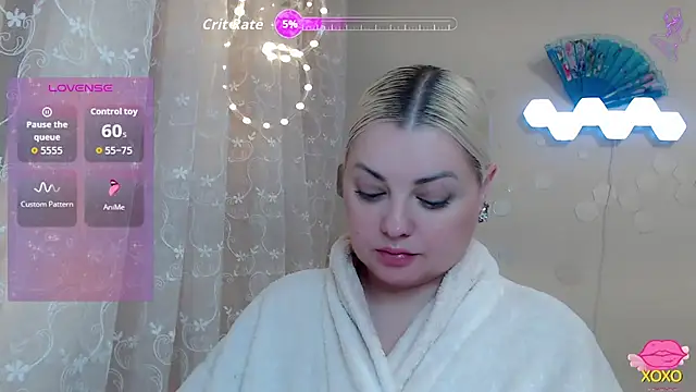 JewellKiss7 online show from November 2025 09:15:02 PM