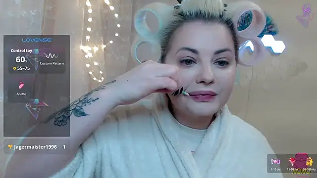 JewellKiss7 online show from November 2025 10:16:02 AM