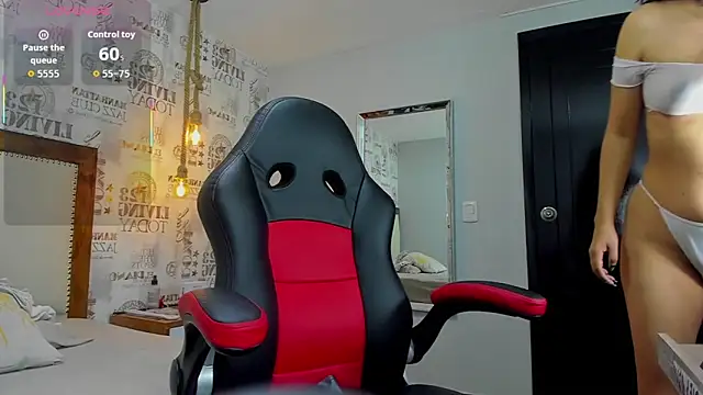 EVAGRECO online show from October 2025 02:48:02 AM