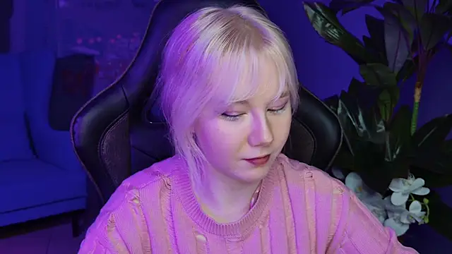 Snapshot of NancyMartinez chatting on January 2025 11:12:02 AM NancyMartinez online show from January 2025 11:12:02 AM