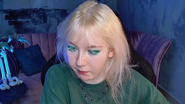 Snapshot of NancyMartinez chatting on January 2025 08:08:02 AM NancyMartinez online show from January 2025 08:08:02 AM