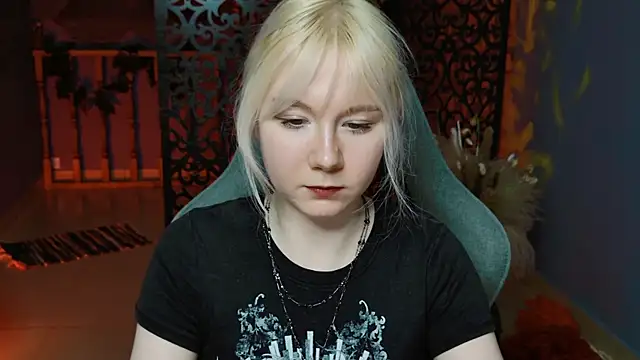 Snapshot of NancyMartinez chatting on January 2025 02:03:02 PM NancyMartinez online show from January 2025 02:03:02 PM