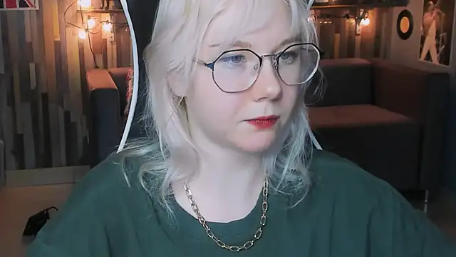 Snapshot of NancyMartinez chatting on February 2025 11:12:02 AM NancyMartinez online show from February 2025 11:12:02 AM