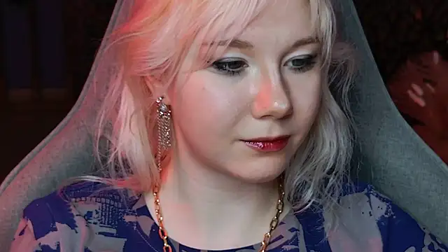 Snapshot of NancyMartinez chatting on February 2025 08:18:02 AM NancyMartinez online show from February 2025 08:18:02 AM