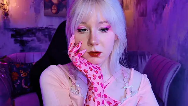 Snapshot of NancyMartinez chatting on February 2025 01:15:02 PM NancyMartinez online show from February 2025 01:15:02 PM