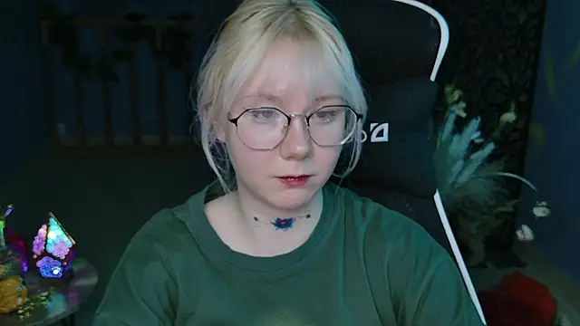 Snapshot of NancyMartinez chatting on February 2025 08:17:02 AM NancyMartinez online show from February 2025 08:17:02 AM