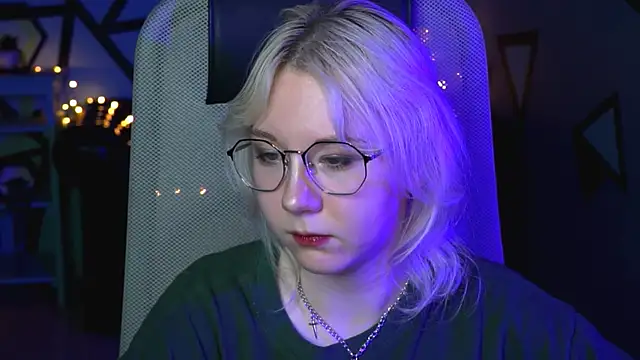 Snapshot of NancyMartinez chatting on March 2025 08:19:02 AM NancyMartinez online show from March 2025 08:19:02 AM