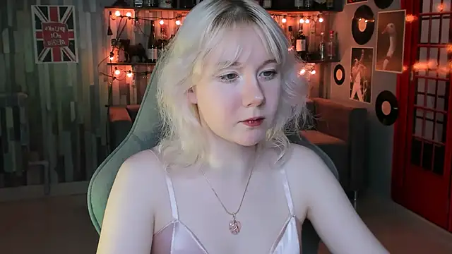 Snapshot of NancyMartinez chatting on March 2025 01:12:01 PM NancyMartinez online show from March 2025 01:12:01 PM