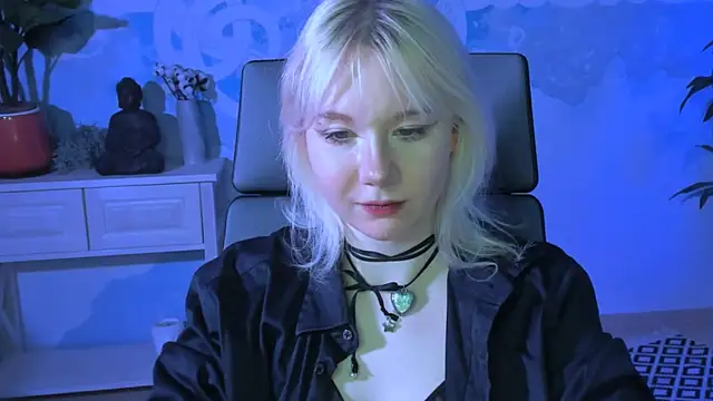 Snapshot of NancyMartinez chatting on March 2025 04:21:02 PM NancyMartinez online show from March 2025 04:21:02 PM