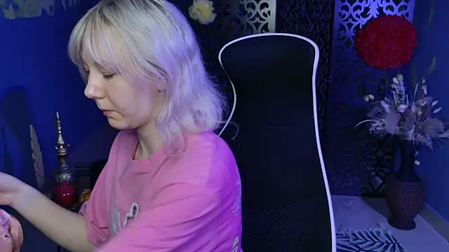 Snapshot of NancyMartinez chatting on March 2025 05:08:02 AM NancyMartinez online show from March 2025 05:08:02 AM