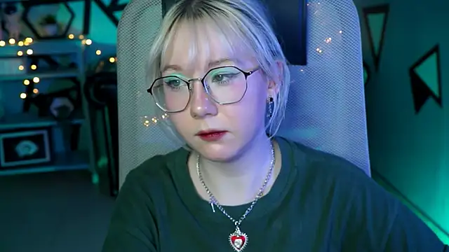 Snapshot of NancyMartinez chatting on March 2025 11:22:02 AM NancyMartinez online show from March 2025 11:22:02 AM