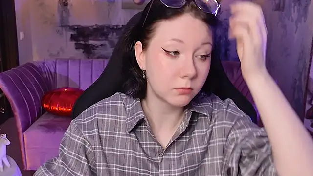 Snapshot of NancyMartinez chatting on October 2025 09:12:01 AM NancyMartinez online show from October 2025 09:12:01 AM