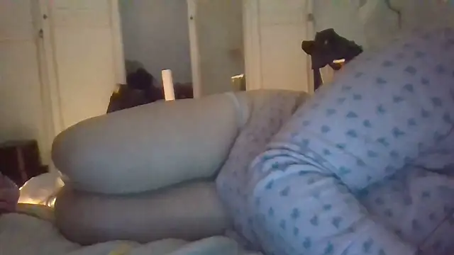 Snapshot of biuv chatting on December 2025 08:34:01 AM biuv online show from December 2025 08:34:01 AM