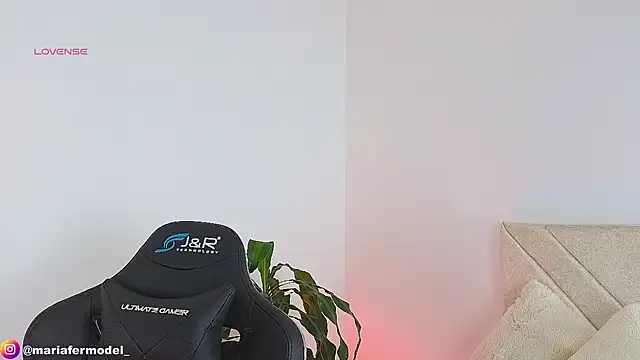 Snapshot of Mariafer05 chatting on January 2025 01:05:02 PM Mariafer05 online show from January 2025 01:05:02 PM