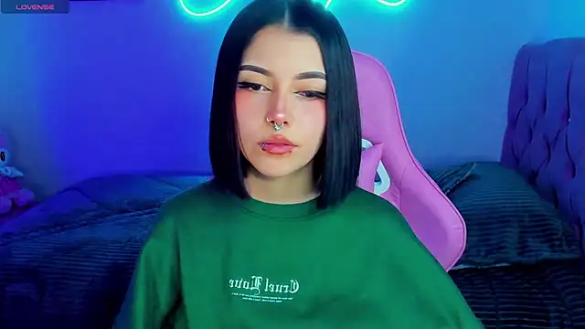 Snapshot of adri_tom44 chatting on December 2024 04:03:02 AM adri tom44 online show from December 2024 04:03:02 AM