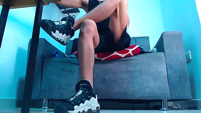 Snapshot of mastersmits chatting on October 2025 12:29:01 AM mastersmits online show from October 2025 12:29:01 AM