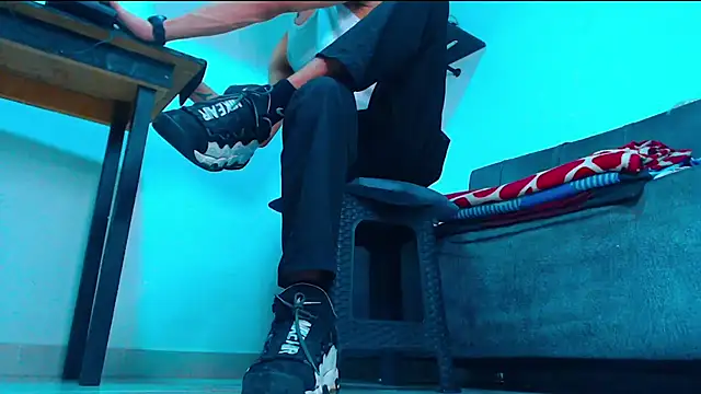 Snapshot of mastersmits chatting on November 2025 07:13:02 PM mastersmits online show from November 2025 07:13:02 PM