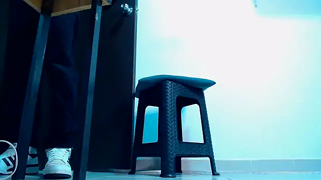 Snapshot of mastersmits chatting on December 2025 05:23:01 AM mastersmits online show from December 2025 05:23:01 AM