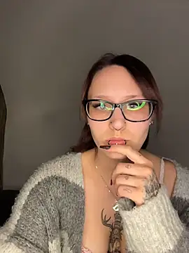 Snapshot of TheRealNyxa chatting on April 2026 07:58:02 PM TheRealNyxa online show from April 2026 07:58:02 PM