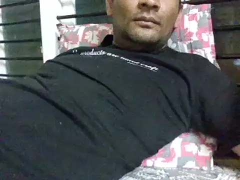 NiceBoy9099 online show from January 2025 05:39:02 PM