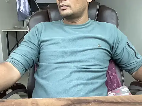 NiceBoy9099 online show from October 2025 12:36:02 PM