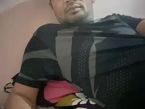 NiceBoy9099 online show from May 2026 08:11:01 AM